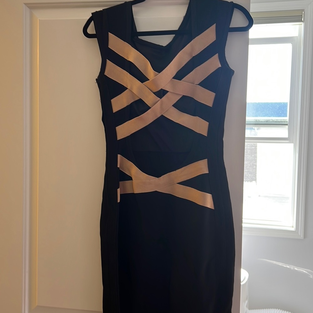 Mac Duggal Black and Tan dress